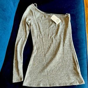Forever 21 single shoulder top